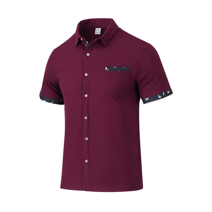 Short sleeve shirt for men with trendy collar and chest pocket Lune London