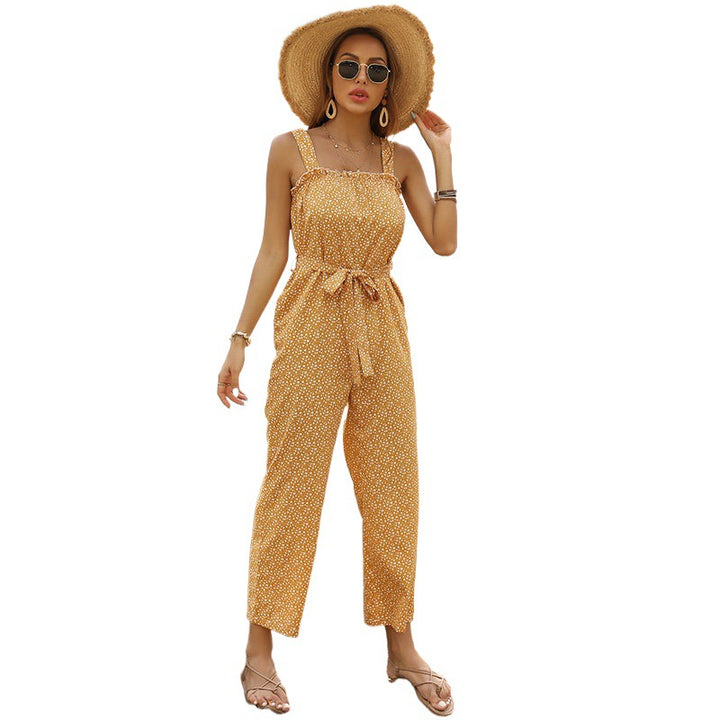 Lady jumpsuit with floral print and adjustable tie belt Lune London