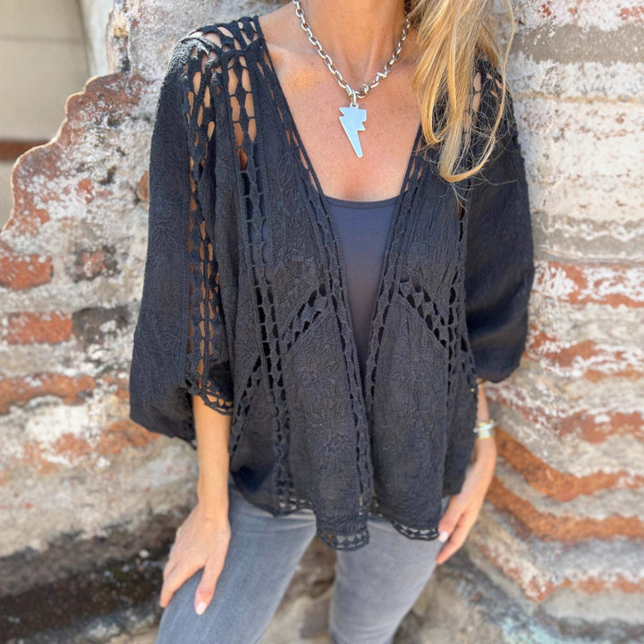 Dames joli cardigan en dentelle avec motif floral et manches aérées Chic & Stil