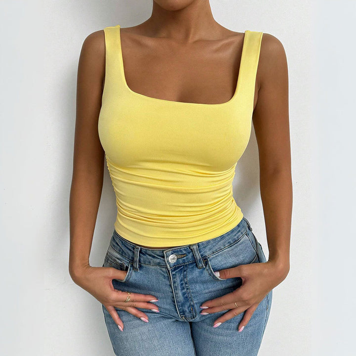 Top ajusté pour femmes avec décolleté carré et détails froncés Chic & Stil