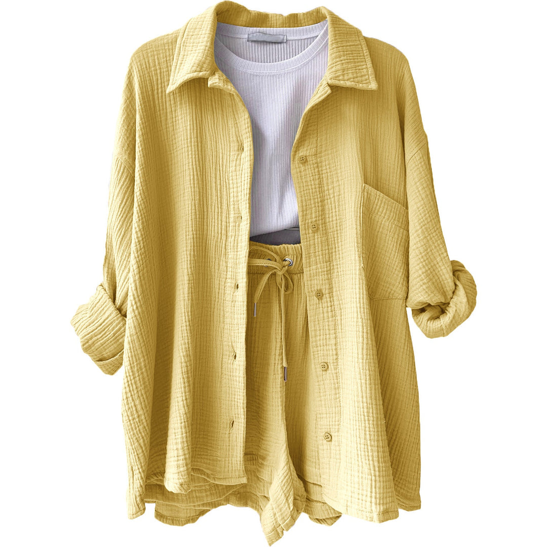 Women Casual Comfort Set Made of Shorts and Oversized Shirt Lune London