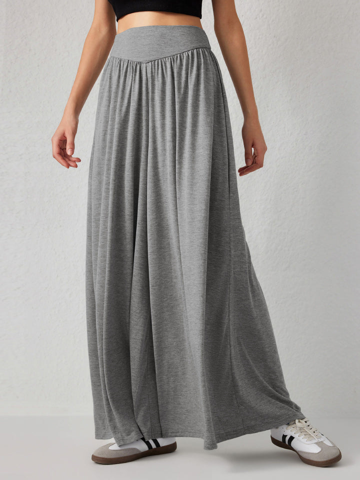 Airy maxi skirt for women with a loose fit and elastic waist Lune London