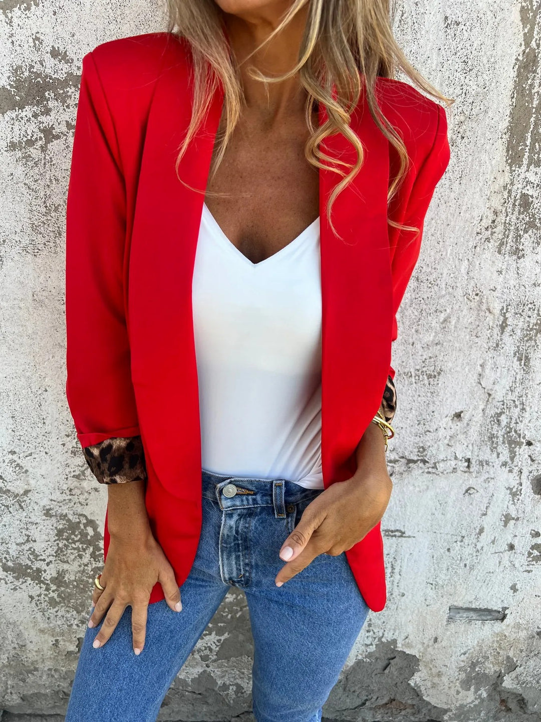Women Elegant Blazer with Animal Print on the Sleeves Lune London