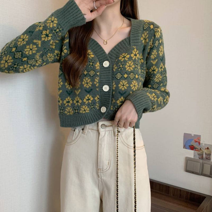 Ladies knitted floral jacket with wide edges Lune London