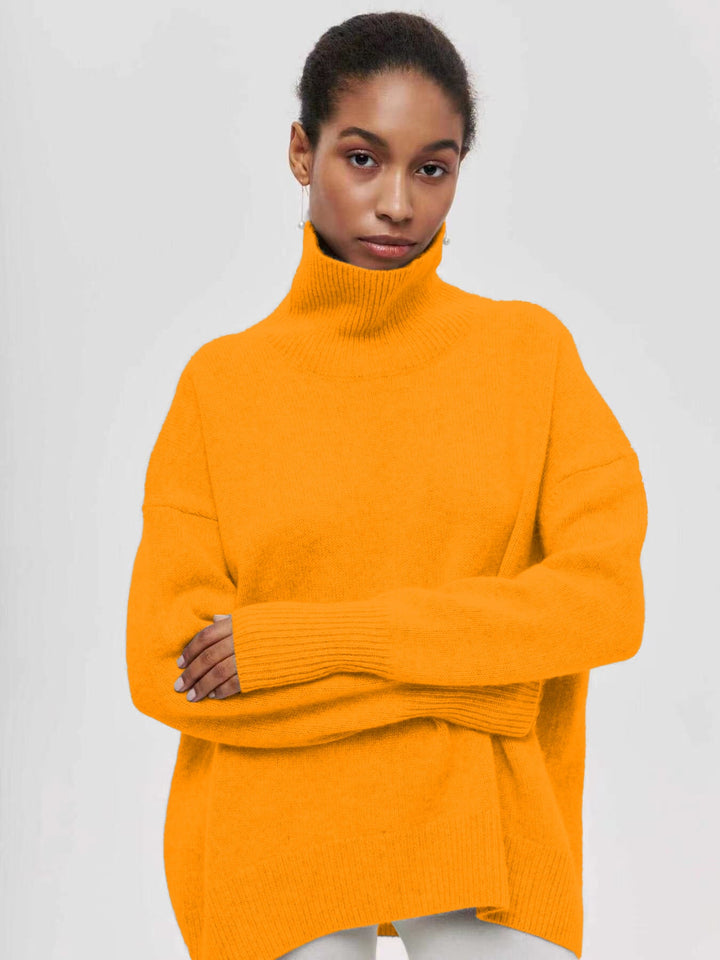 Women's Comfortable Turtleneck Sweater with Oversized Cut and Textured Material Lune London