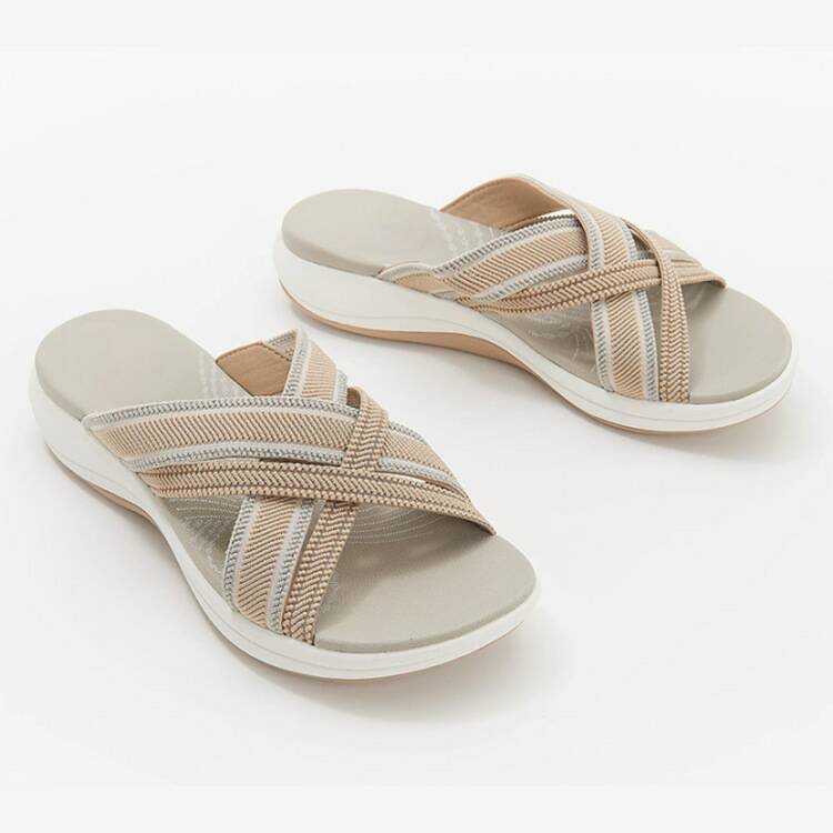 Comfort sandals for women with ergonomic insole and adjustable straps Lune London
