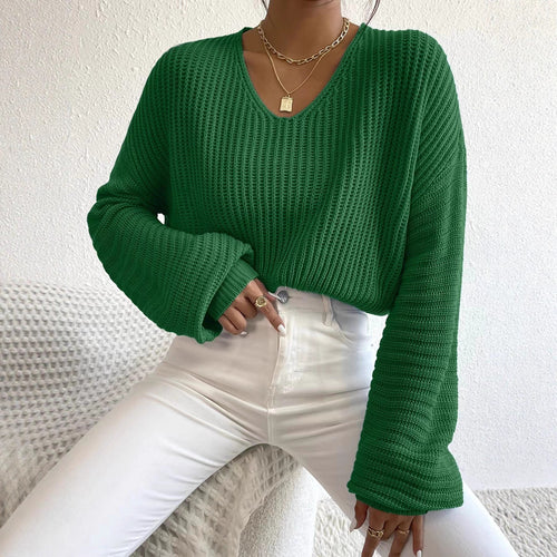 Structured sweater for women with V-neck and wide sleeves Lune London