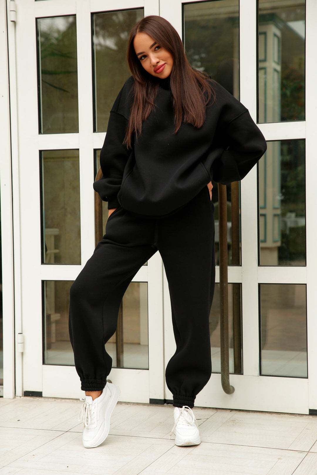 Lune London Comfortable Hooded Sweatpants Set for Women