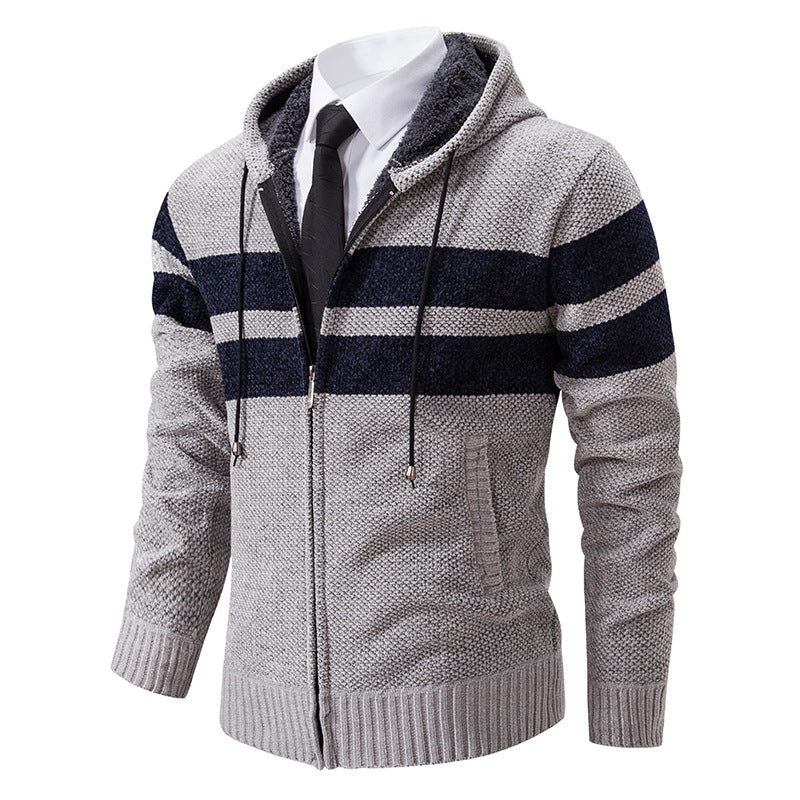 Hooded sweatshirt for men with modern zipper and practical fleece lining Lune London