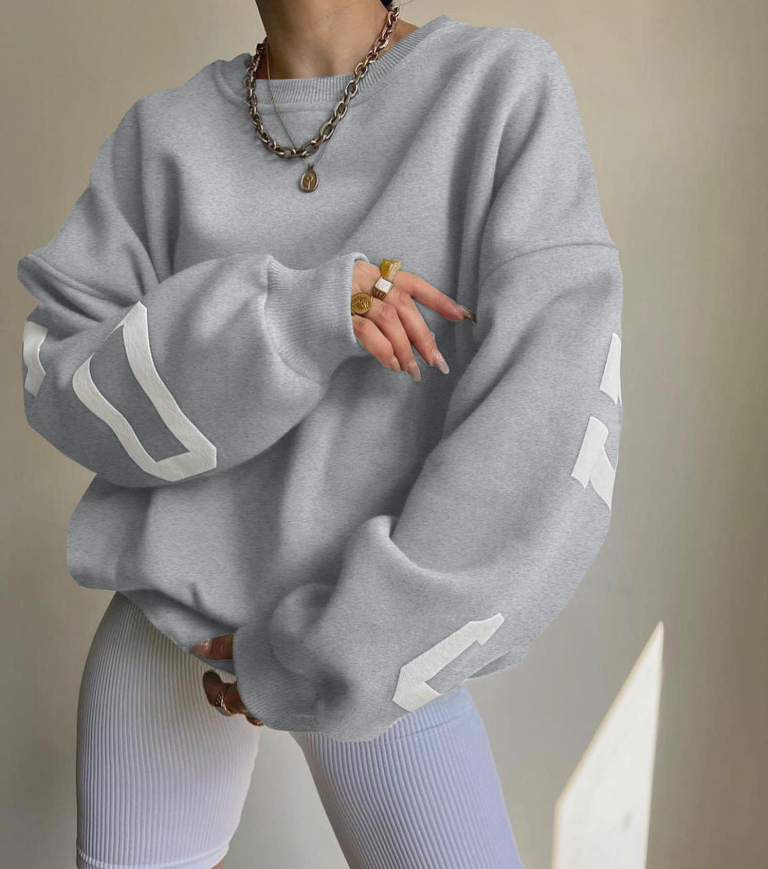 Oversized sweatshirt for women with Lune London logo catchy