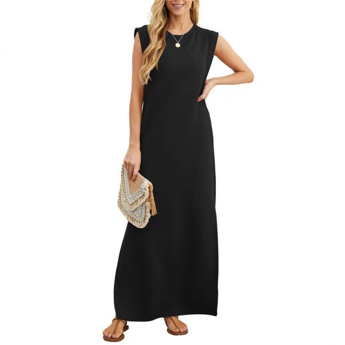 Maxi dress for women with modern shoulder details and a fluid cut Lune London