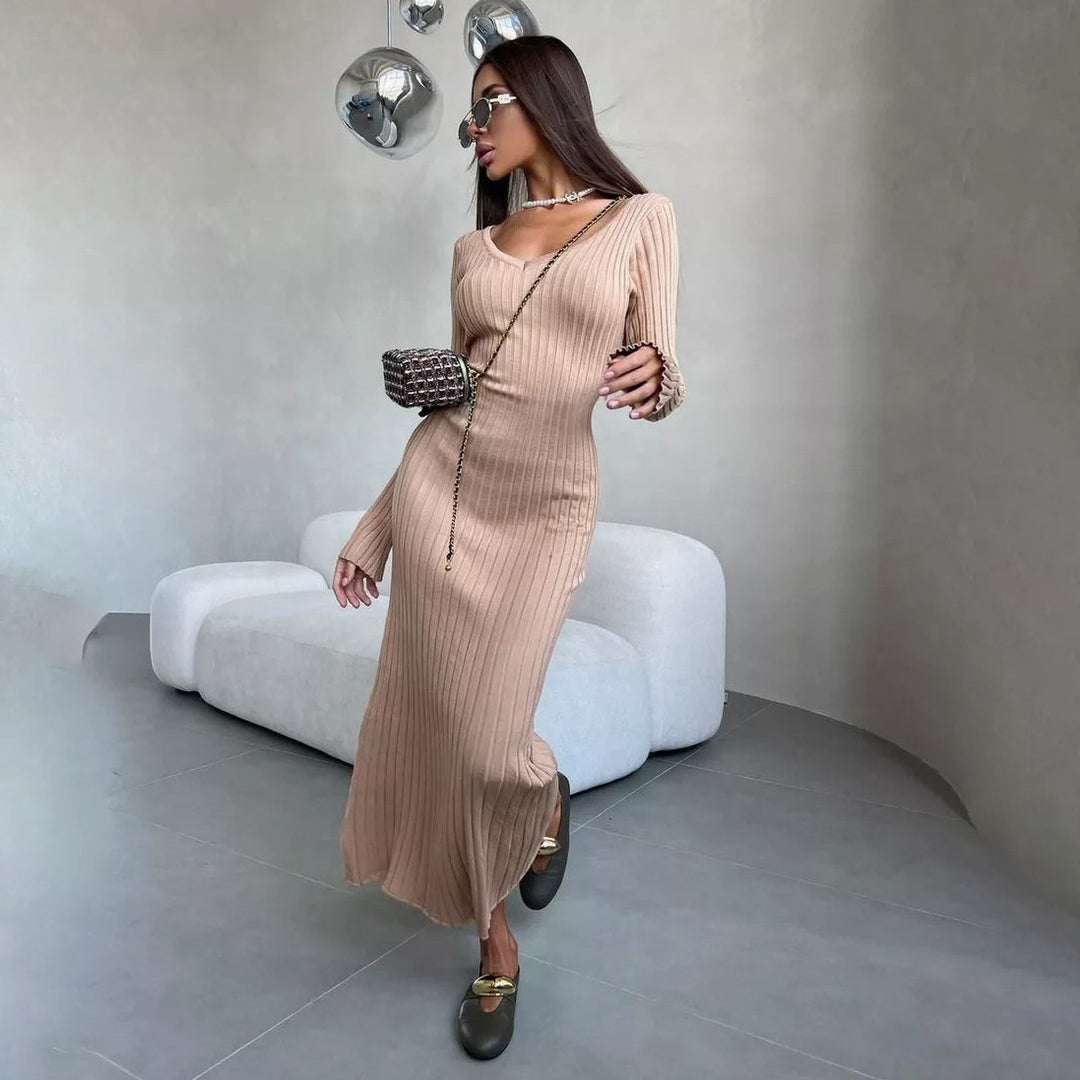 Maxi dress for women with refined ribbed knit and off-shoulder design Lune London