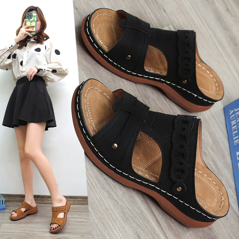 Elegant comfort sandals for women with breathable upper material Lune London