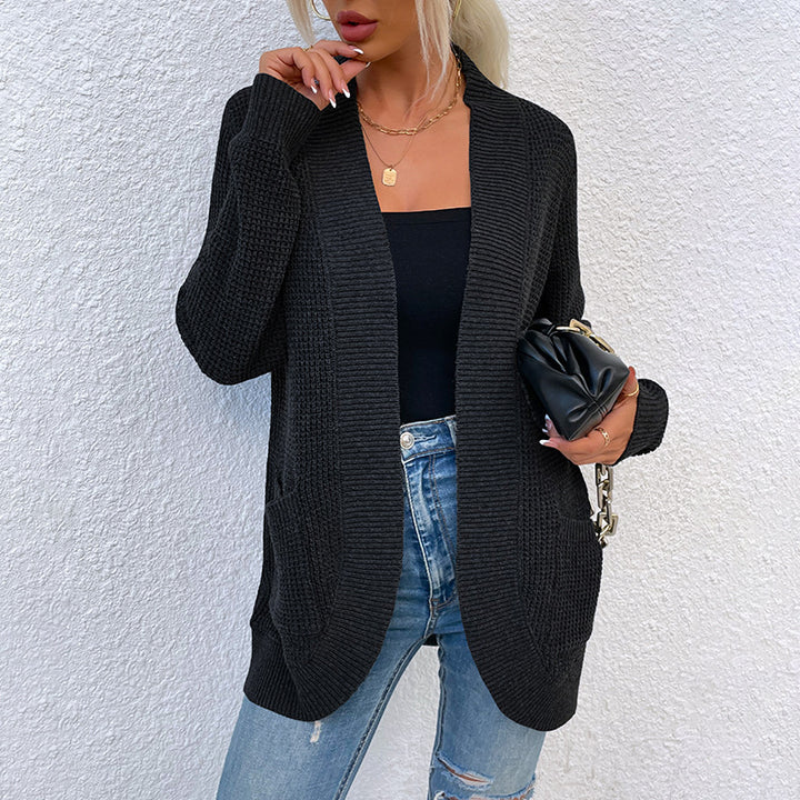 Knitted jacket for women with a relaxed fit and open pockets Lune London