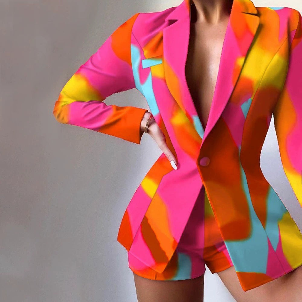 Women's jacket dynamic set with shorts and modern color play Lune London
