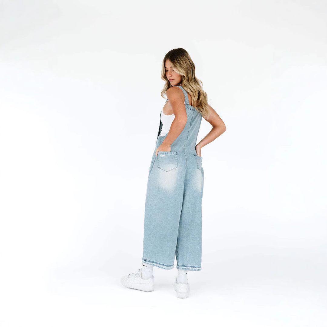 Ladies casual denim overall with trendy destroyed details Lune London