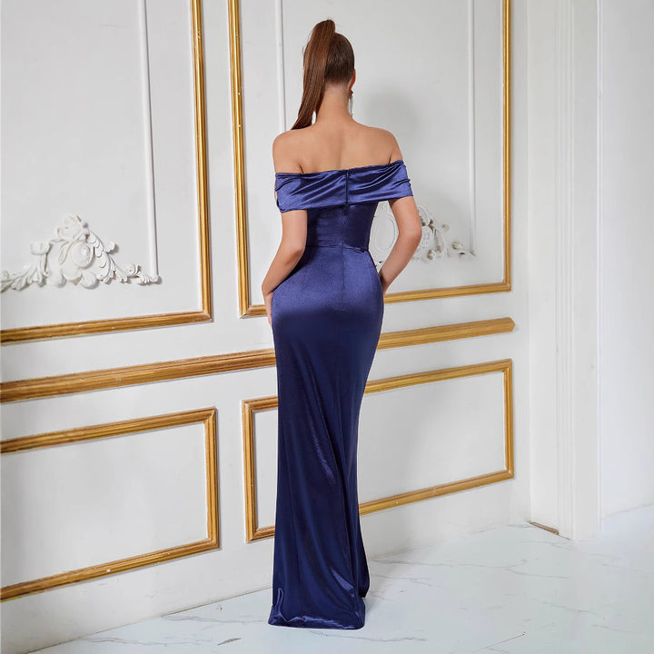 Robe de soirée sexy pour femmes avec design off-shoulder et fente élégante Chic & Stil
