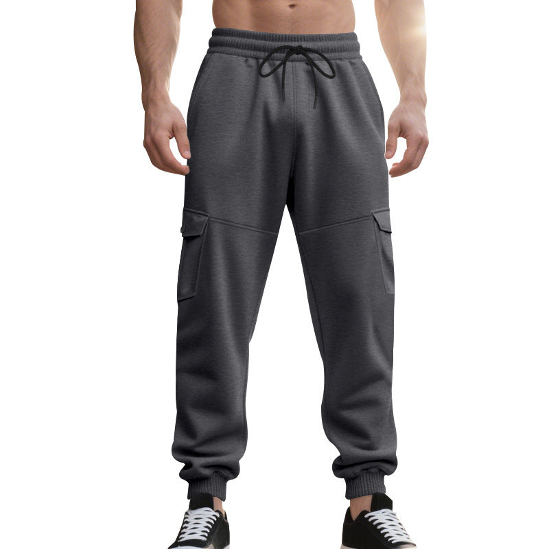 Men's cargo jogger pants with functional pockets and elastic waistband Lune London