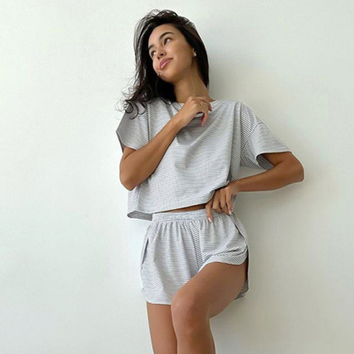 Ladies stylish casual outfit with short sleeve crop top and chic shorts