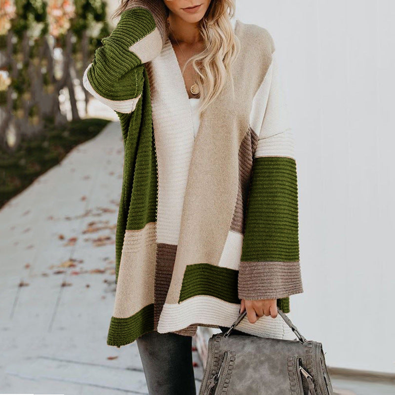 Fashionable women's cardigan with soft knit and spacious sleeves Lune London