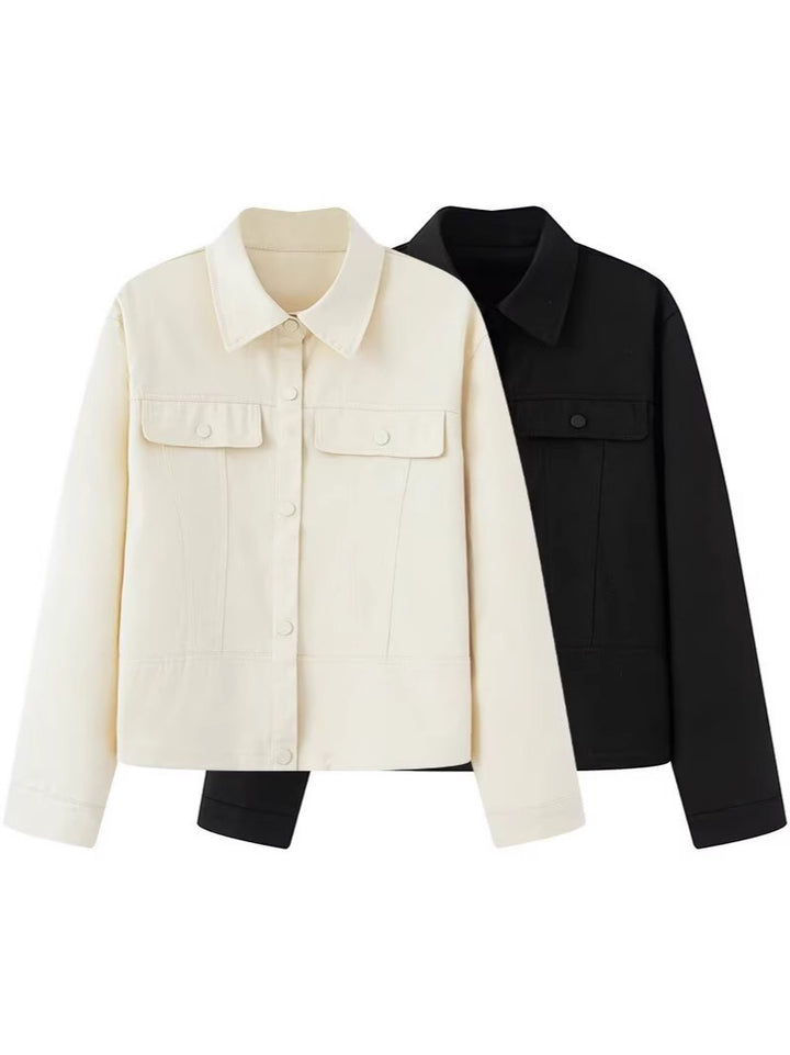 Trendy utility jacket for ladies with large pockets and fashionable cut Lune London