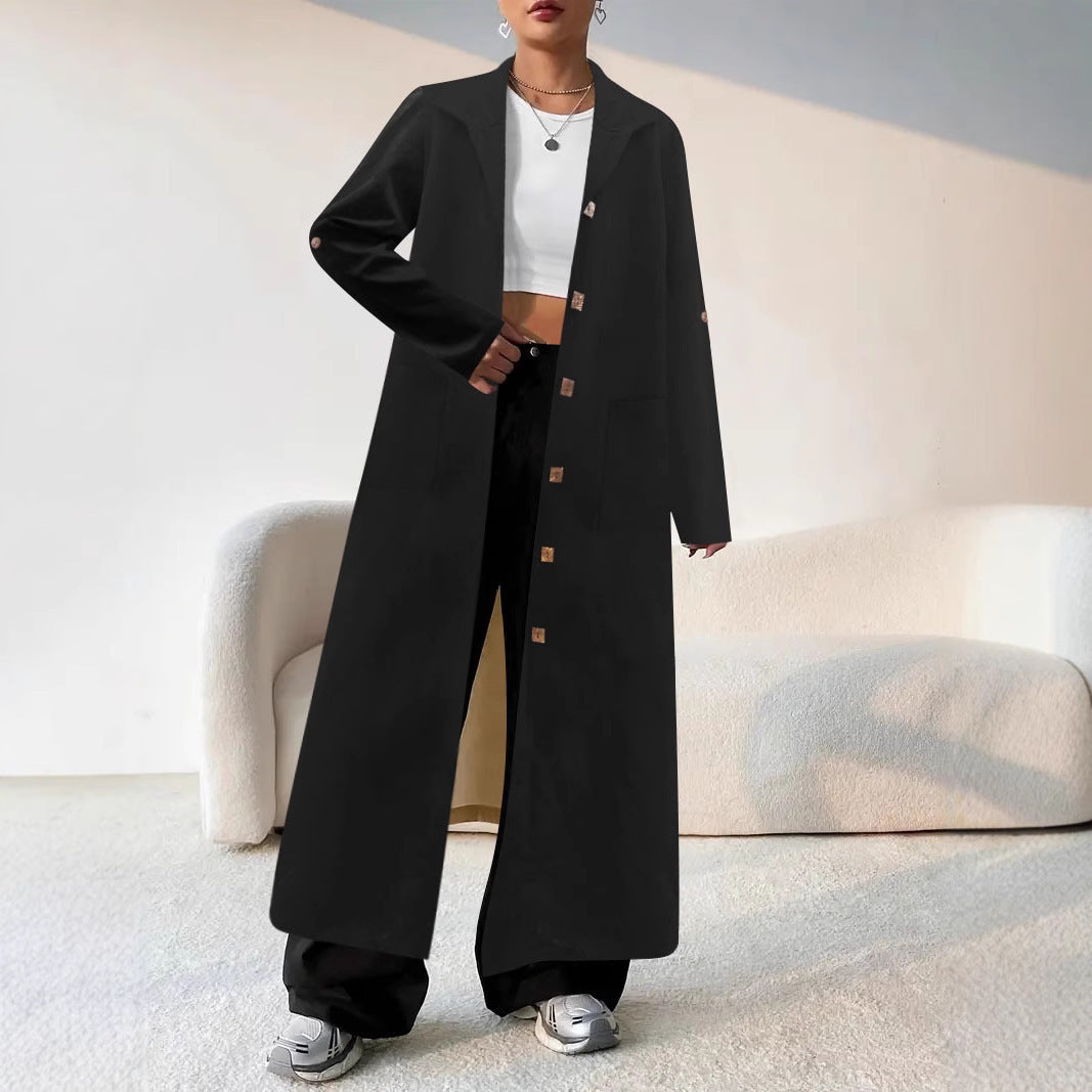Oversized coat for women with classic button details and practical pockets Lune London