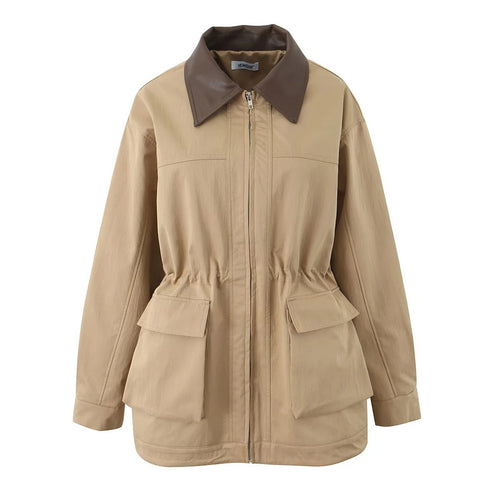 Windbreaker jacket for women with comfortable size adjustment and extra large pockets Lune London