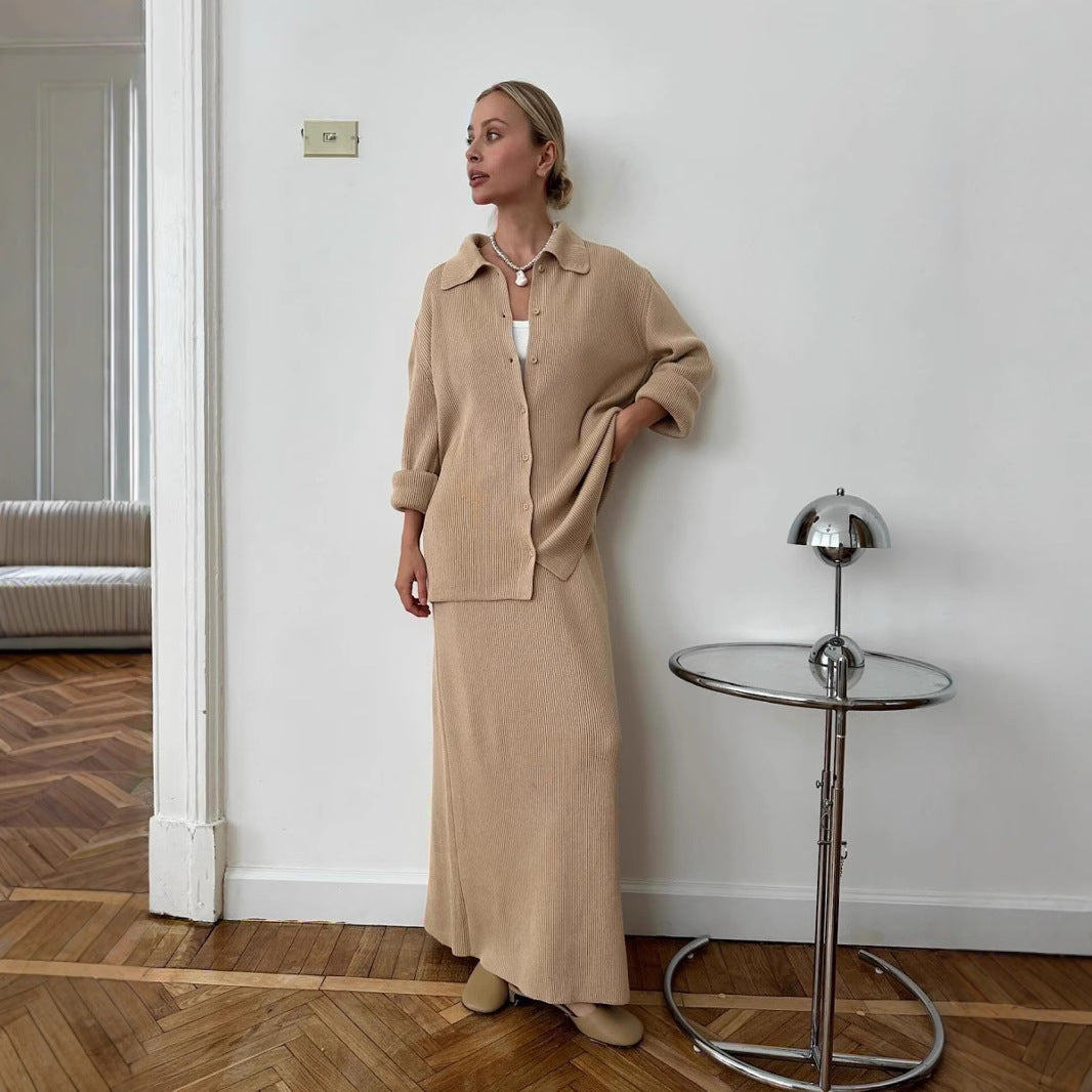 Ensemble en tricot pour femmes avec détails de boutons et coupe élégante Chic & Stil