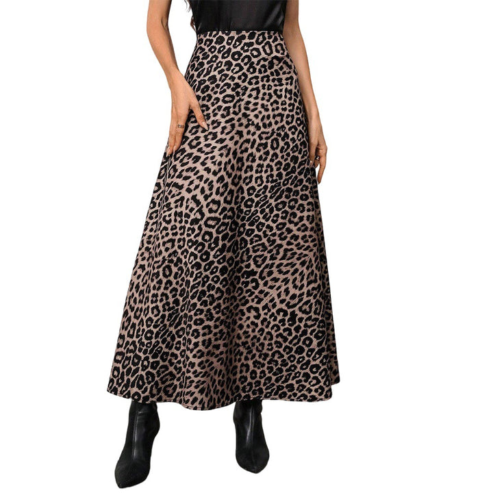 Jupe maxi pour femmes avec un motif léopard élégant et une taille haute Chic & Stil