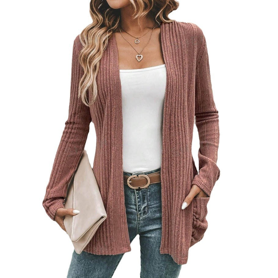 Knitted women's jacket with a warming rib pattern and practical pockets Lune London