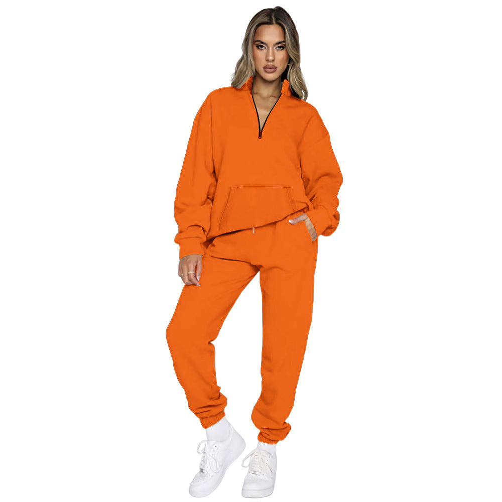 Women's sports set with high collar and pockets Lune London