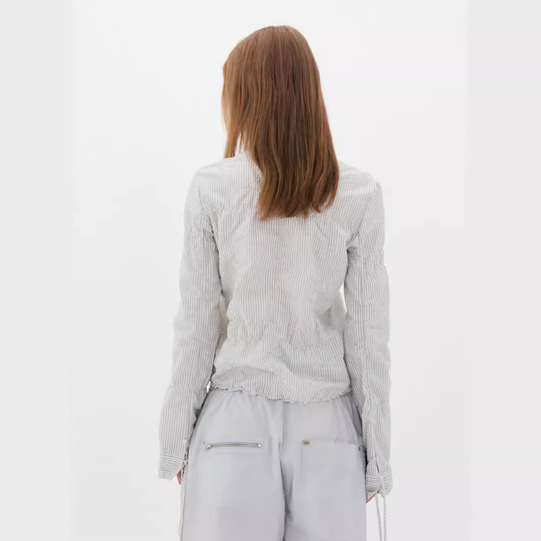 Blouse de lingerie pour femmes avec volants et coupe ajustée Chic & Stil