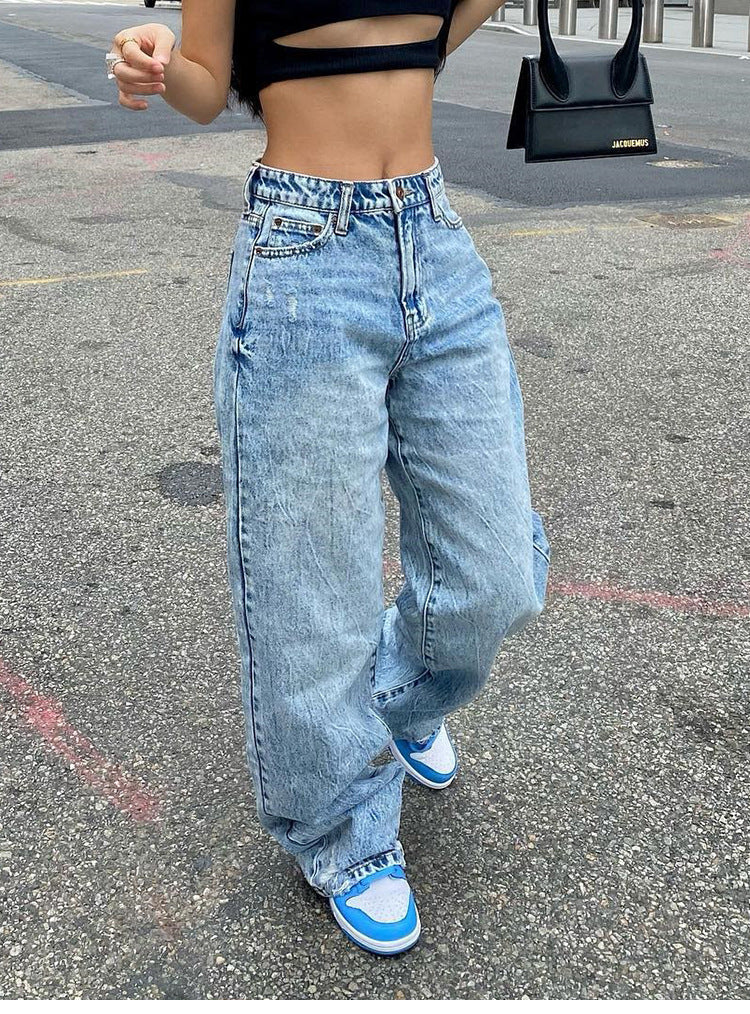 Women's loose cargo jeans with unique pockets and casual cut Lune London