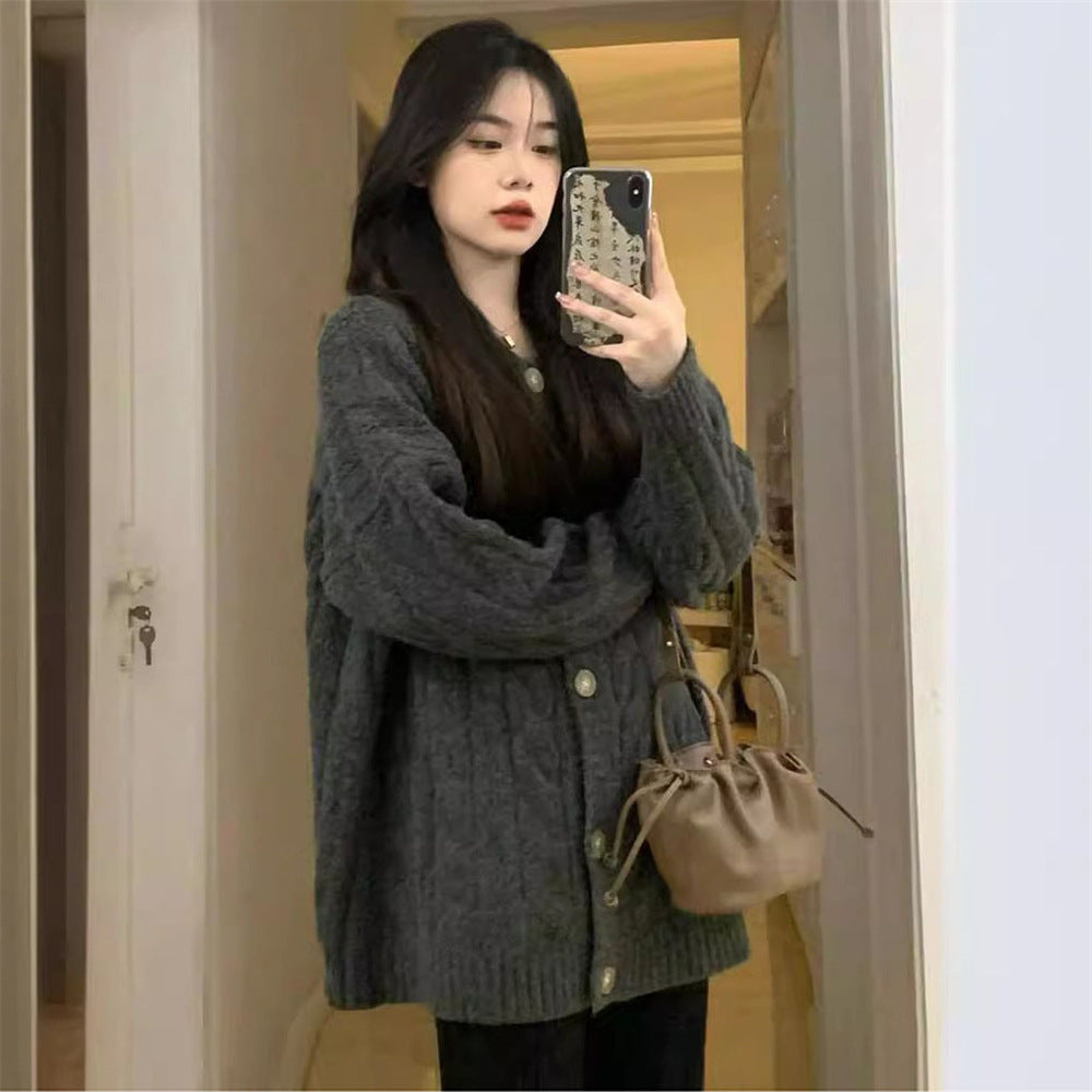 Cardigan en maille épaisse pour femmes avec grands boutons et coupe décontractée Chic & Stil