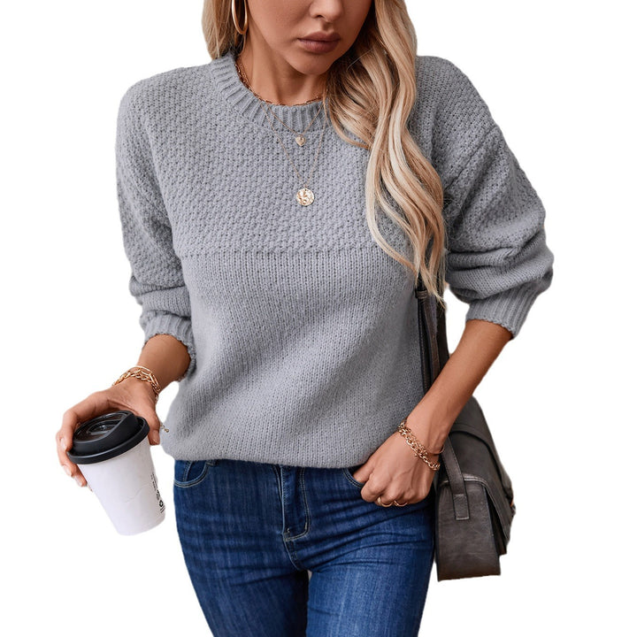 Trendy knit sweater for women with textured design and relaxed fit Lune London