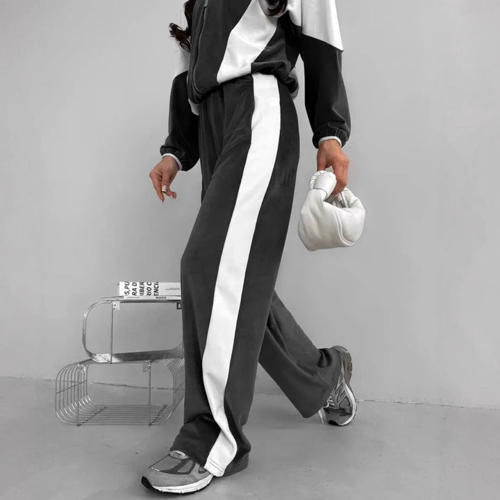 Women's Sport Velvet Jogging Set with Zip and Side Stripes Lune London
