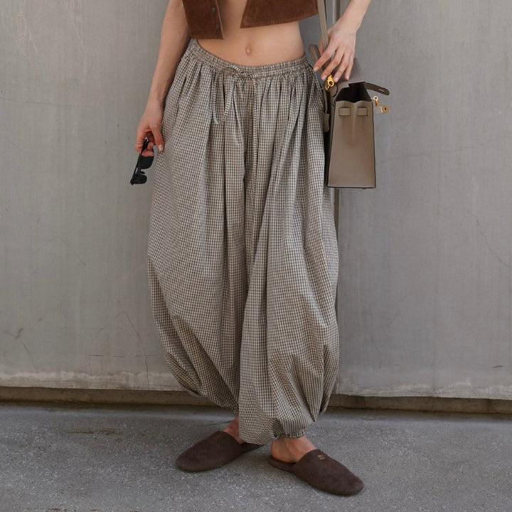 Lune London wide carrot pants for women