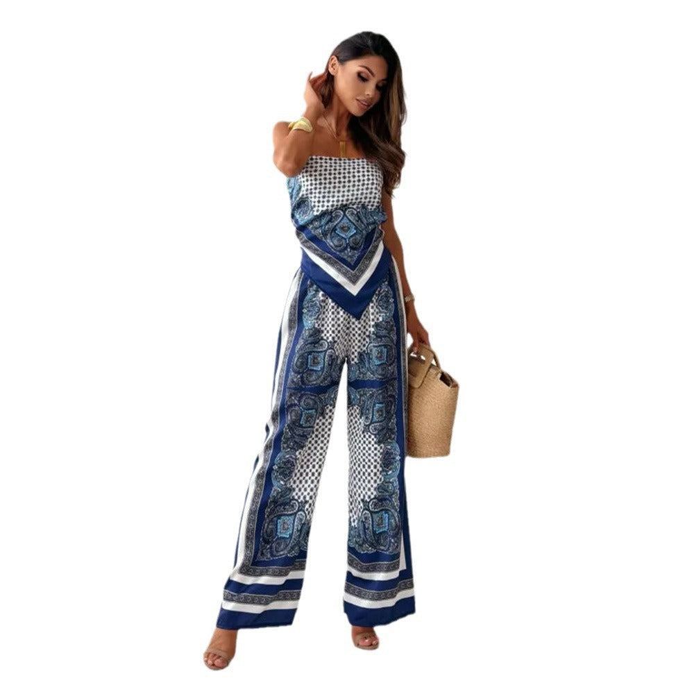 Ladies jumpsuit with wide legs and elegant pattern Lune London