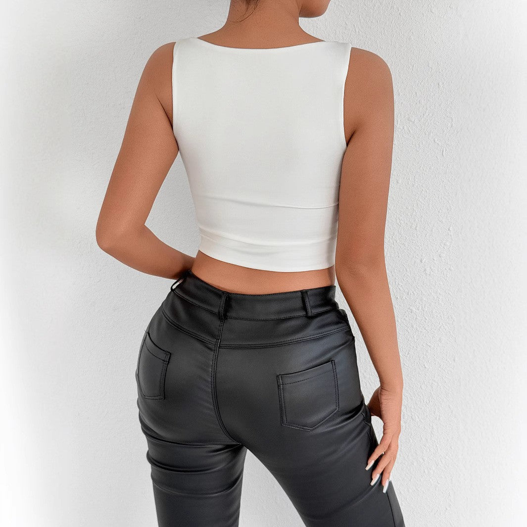 Women’s crop top with stylish cut and comfort Lune London