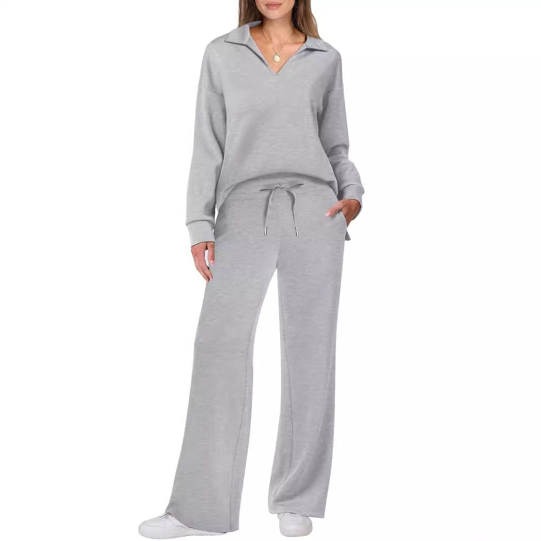 Casual set for women consisting of an oversized sweater and wide jogging pants Lune London