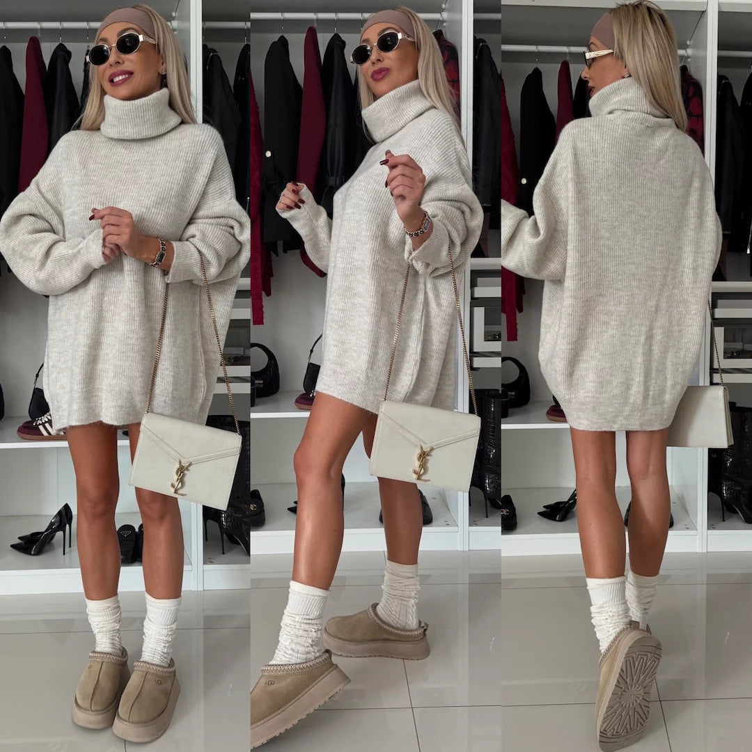 Oversized knitted sweater for women with high collar and soft material Lune London