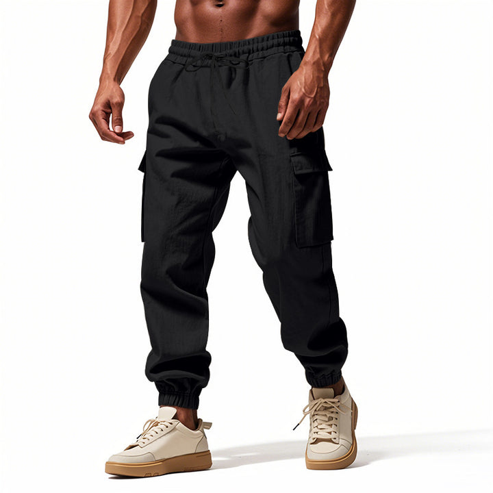 Comfortable cargo pants for men with an elastic waistband and practical side pockets Lune London