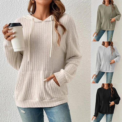 Casual hooded sweatshirt for women in fine ribbed knit Lune London