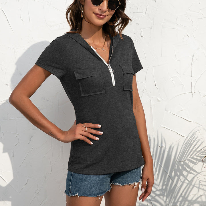 Short sleeve women's hoodie top with practical pockets and zipper Lune London