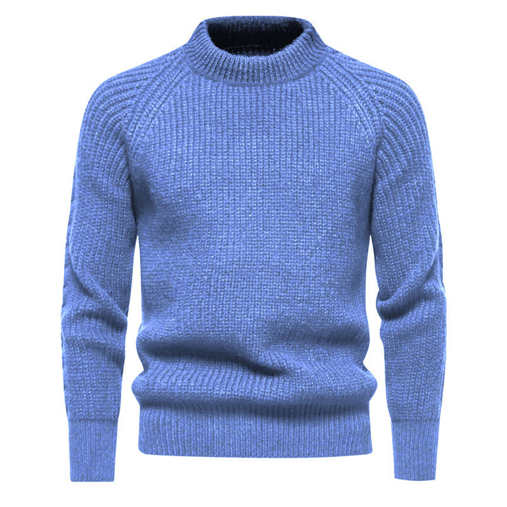 Men's chunky knit sweater with high collar and timeless design Lune London