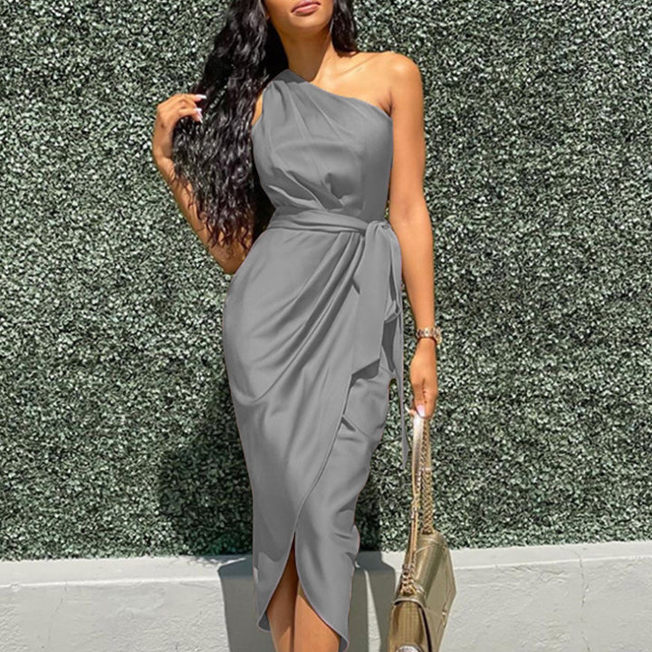 Elegant wrap dress for women with asymmetric cut and belt at the waist Lune London