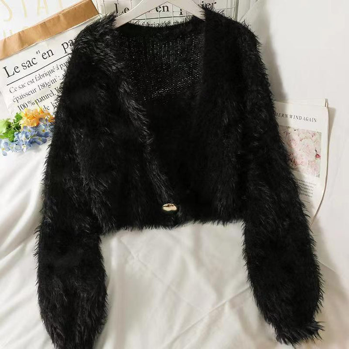 Short plush sweater for women with V-neck and button detail Lune London