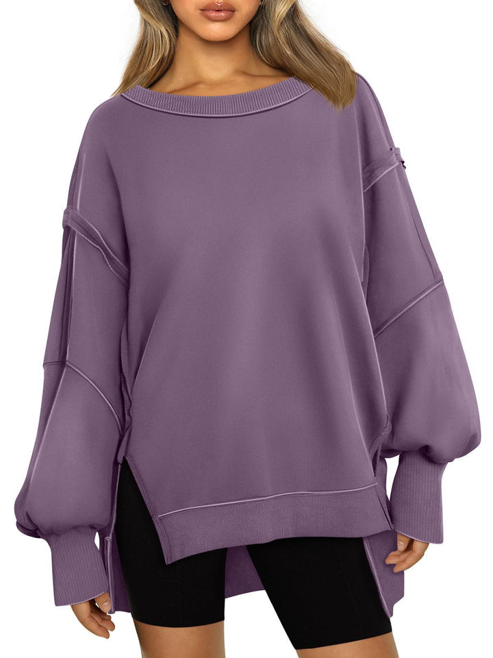 Oversized casual sweatshirt for women with wide collar and side openings Lune London