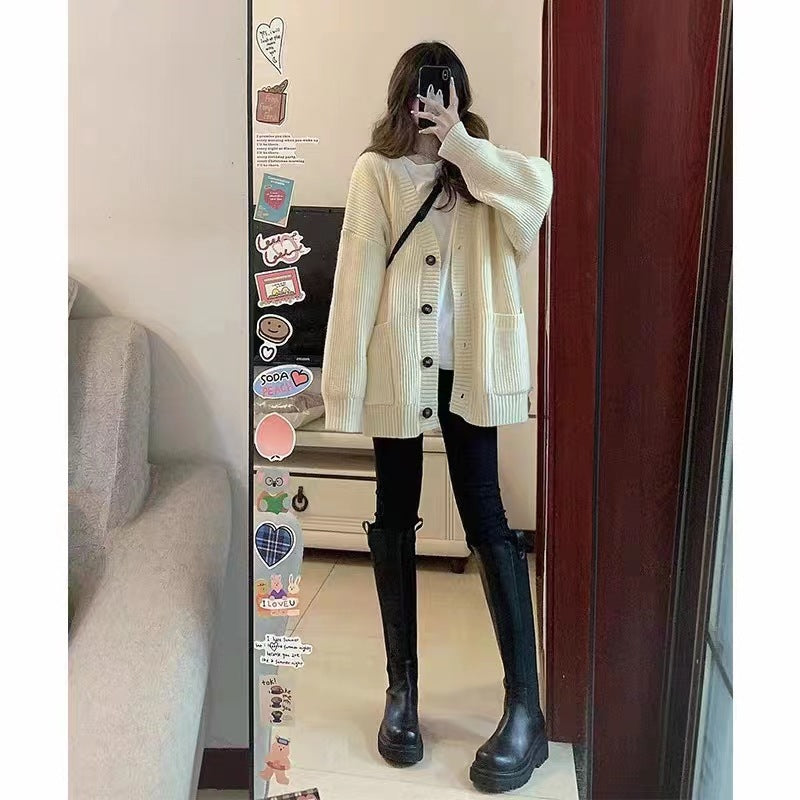 Chunky knit cardigan for women with pockets and soft cut Lune London