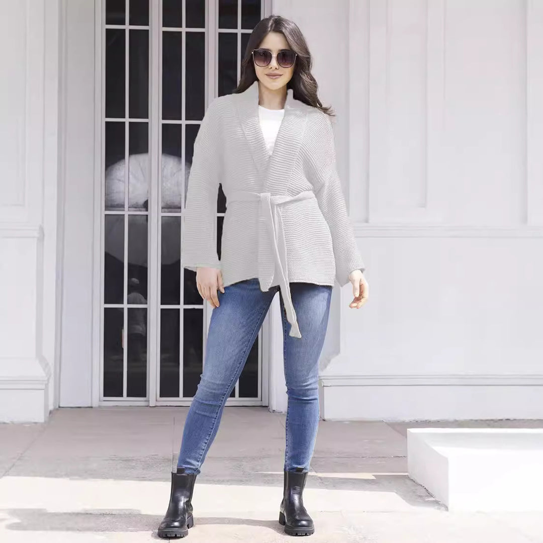 Women's Comfortable Knitted Cardigan with Belt at the Waist and Loose Fit Chic and Still